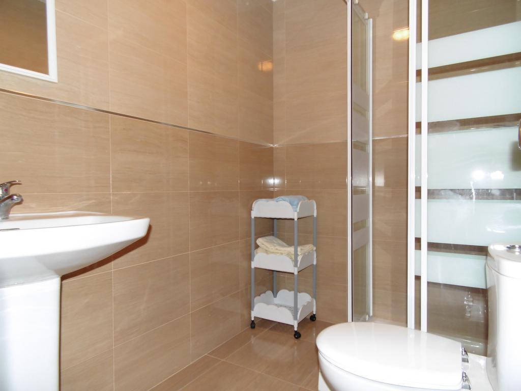 Apartamentos Lepanto 21 Levante Area 베니돔 객실 사진